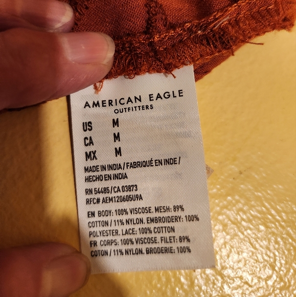 American Eagle medium rust colored long sleeve blouse - Picture 2 of 5